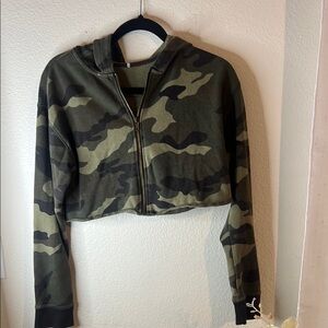 Green Camouflage Bomber Jacket with Ribbed Cuffs